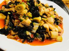 -味老大土碗菜(中山三路店)