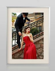 -雪中彩影婚纱摄影·微光艺术中心