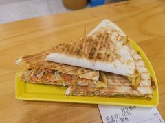 嗨嫩里脊菜煎饼-嗨皮儿·现蒸面皮(抄纸巷店)