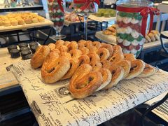 -上海龙之梦万丽酒店