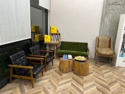 -Hair Co.一间沙龙