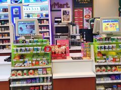 -全家便利店(金融中心店)