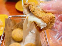 -BHC炸鸡(明洞总店)