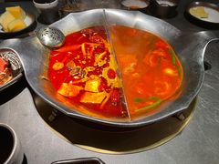 -湊湊火锅·茶憩(杭州湖滨银泰in77店)