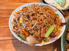 -包整·丝娃娃(一览甲秀楼风景店)