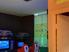 -不可思议减压馆·解压博物馆·摔碗发泄·团建定制