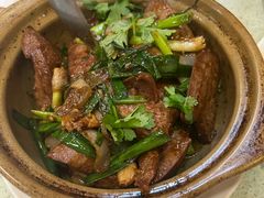 -尝囍煲仔小菜