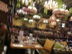 大堂-春风十里烧烤音乐吧(实力乐队驻唱三元里店)