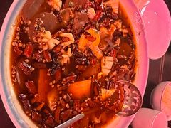 -粉墨特色菜·烧烤音乐酒馆
