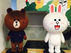 -LINE FRIENDS Garosu-gil Flagship Store
