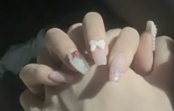-MOE BEAUTY.皮肤管理中心