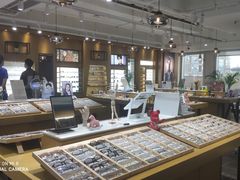 -鲸渝眼镜·浅目视光(春熙路店)