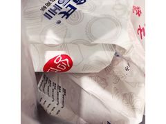 小蝴蝶酥-上海哈尔滨食品厂(淮海中路店)