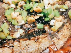 -辣尚瘾·烤鱼·新川菜(交大直营店)