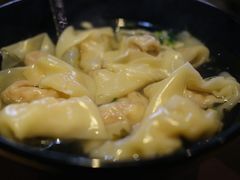 蛋黄鲜肉大馄饨-真真鲜馄饨店(启蒙路店)