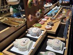-雍容荟帝王蟹活龙虾展台自助(IFS黑金店)