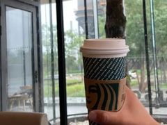 樱花燕麦玛奇朵-星巴克(万都店)