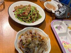 -莲餐厅·湖北菜·潜江小龙虾店(愚园路店)