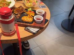 -菲滋意式餐厅(临海银泰店)