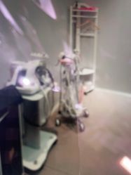 -苑苑vbeauty科技美容SPA