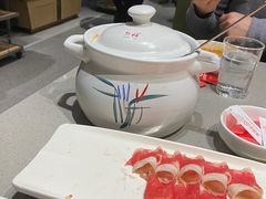 -海底捞火锅(金山百联店)