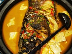 千岛湖鱼头汤-忆江南·临江鱼馆