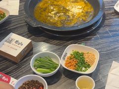 -老船舫·现做活鲜鱼馆(东郊记忆店)