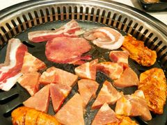 -炙忧烤肉屋(中国铁建广场店)