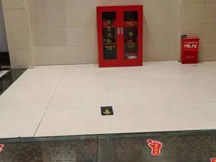 -一家人(凯旋路店)