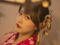 -贺加贝化妆美甲培训学校