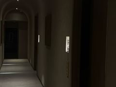 -灸春堂·艾灸·痛症·整脊连锁(之江银泰店)