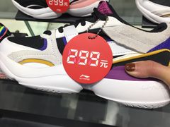 -李宁(大宁国际旗舰店)