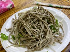 -溢心园香河肉饼总店