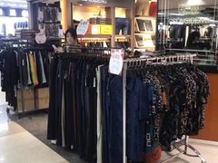 -广州白马服装市场