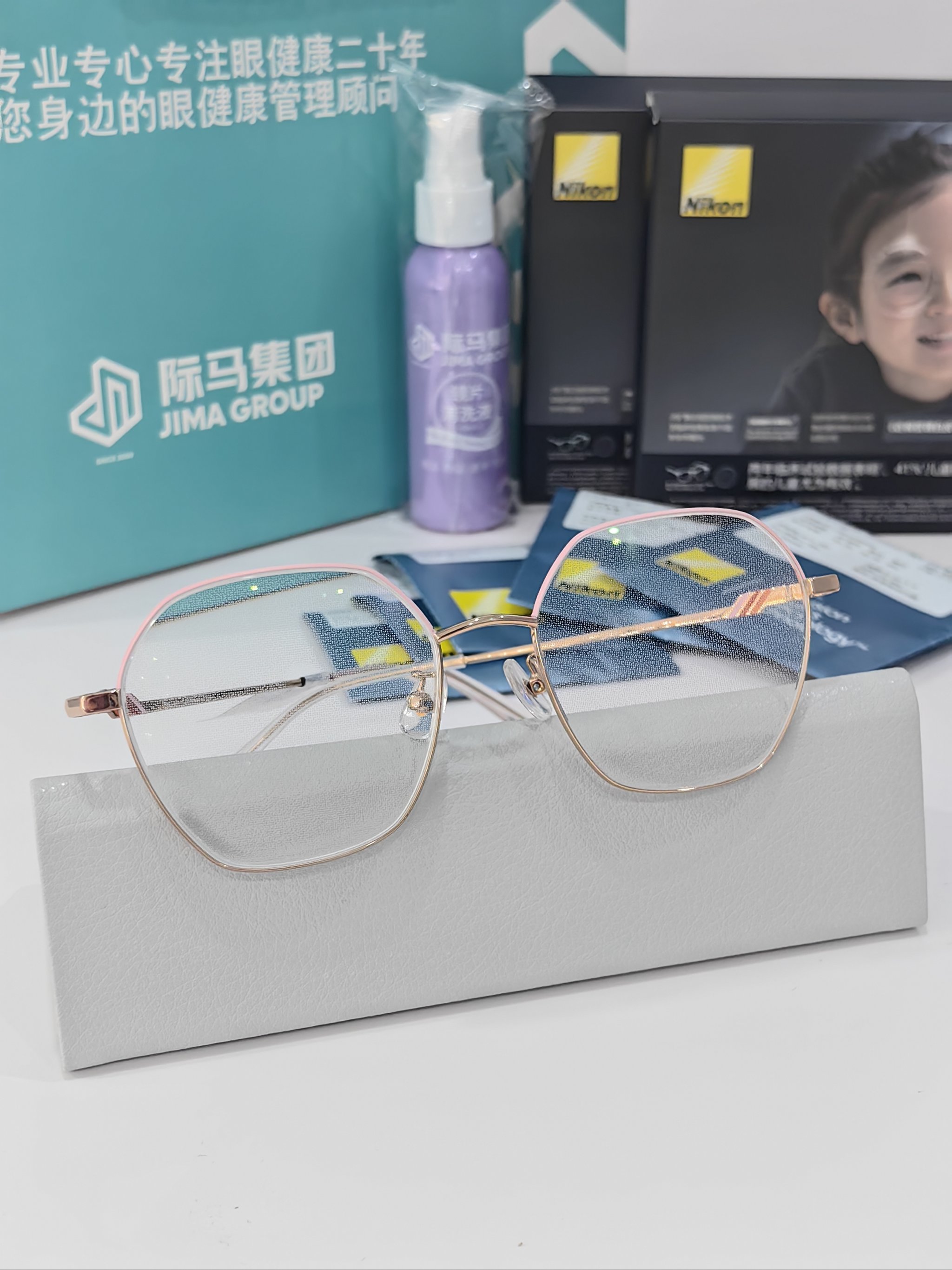 尼康控优点青少年近视管理镜片