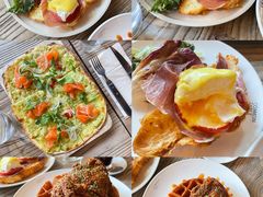 -Common Table · Brunch & Coffee