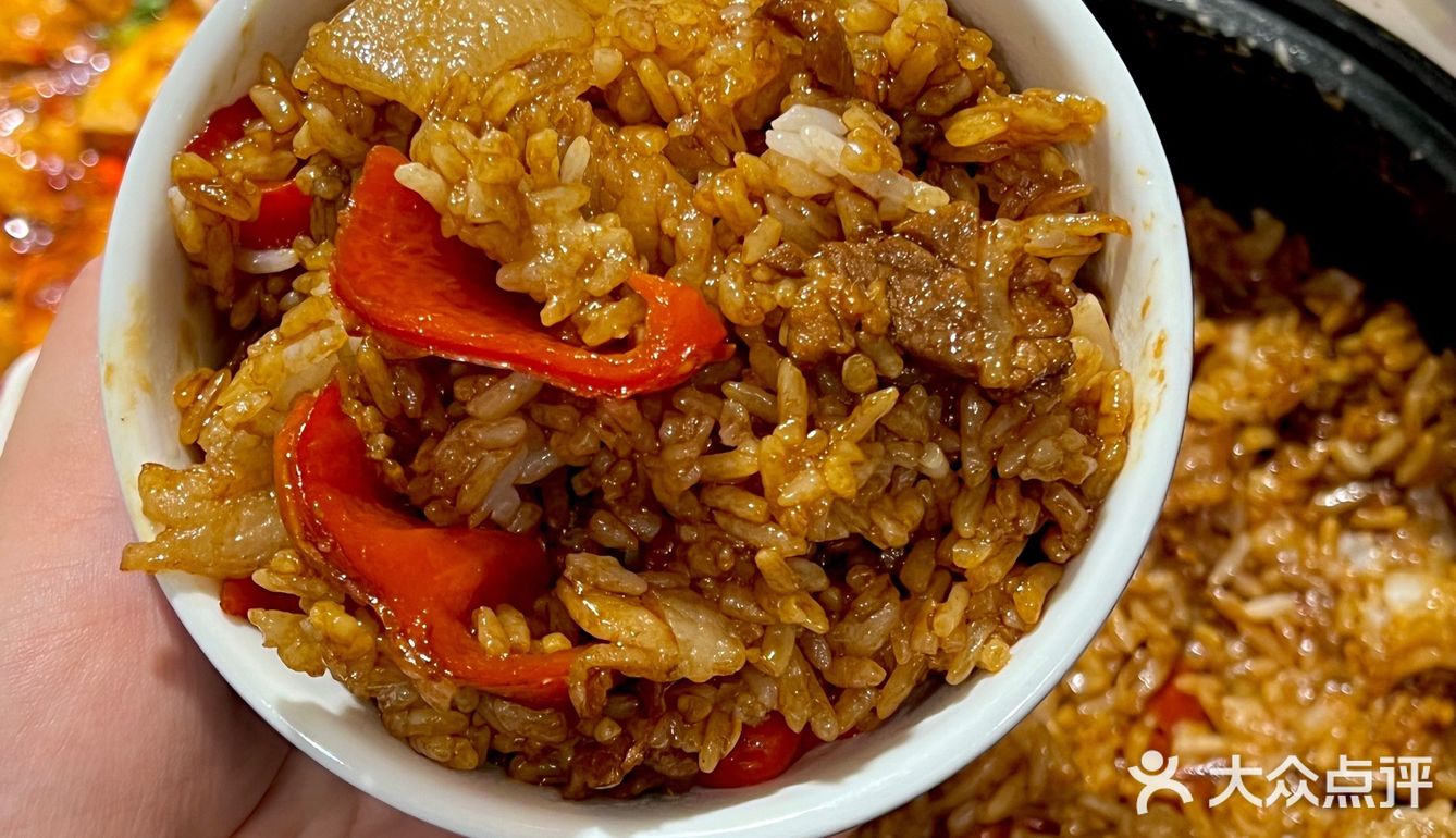 馋哭隔壁小孩的辣椒炒肉拌饭颗颗饱满入味