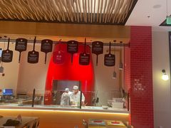 -城市大道红炉披萨烘焙坊