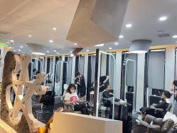 -TOP HAIR SALON