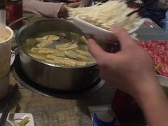 -新记印象酸菜鱼馆(天阳亲子广场店)