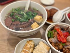 -佬钱湾仔(衣裳街店)