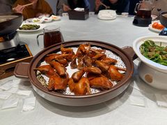 -炆艺乳鸽·煲仔饭大排档(望京来广营店)