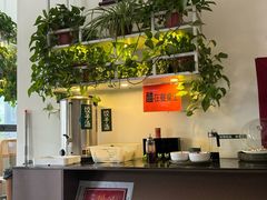 -岳姥姥饺子(泺文路店)