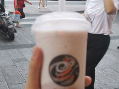 -CoCo都可(湖滨银泰店B区店)