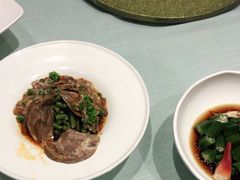-宝燕海货工场(长江国际店)
