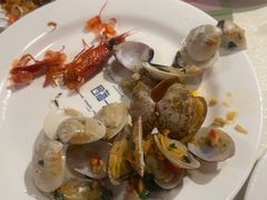 -四海一家自助餐(益田假日广场店)