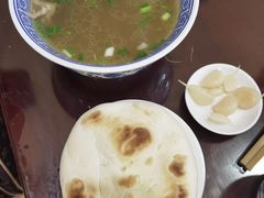 -老孙家泡馍(洒金桥店)