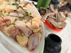 -洪氏嗨捞·广东猪肚鸡·椰子鸡火锅(西咸万象城店)