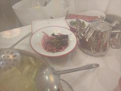 -毛辣果·贵州红酸汤牛肉火锅(西单店)