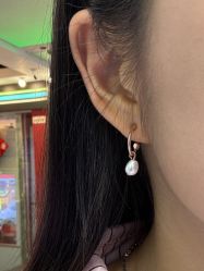 -花师傅专业手穿耳洞打耳洞穿孔